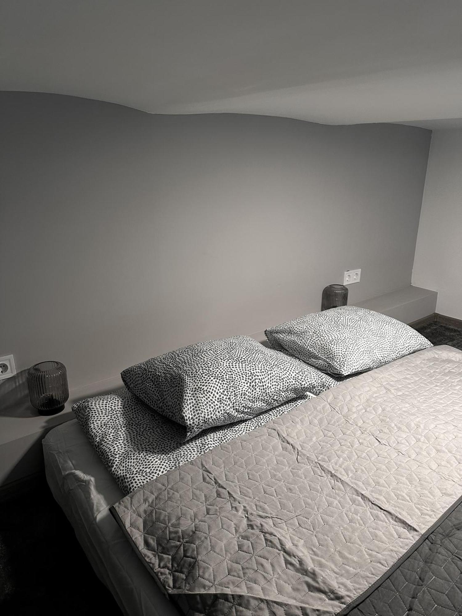 الشقق الفندقية بودابستفي  Ya House الغرفة الصورة